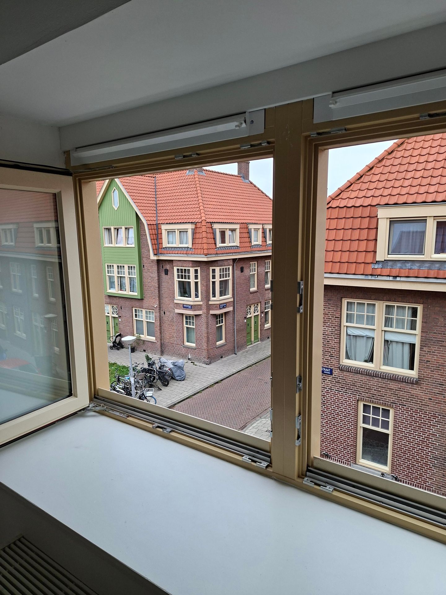 Photo 25 of Zilverschoonstraat 12