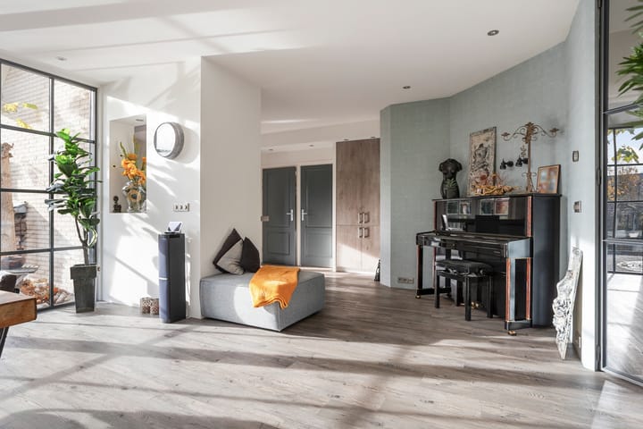 Foto 13 van Julianastraat 86