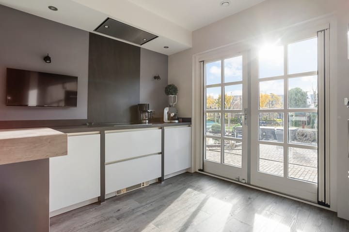 Foto 16 van Julianastraat 86