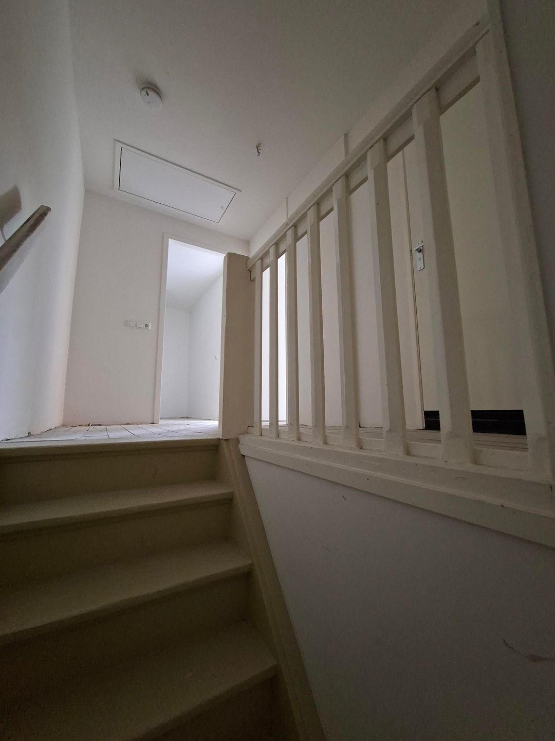 Photo 32 of Zilverschoonstraat 12