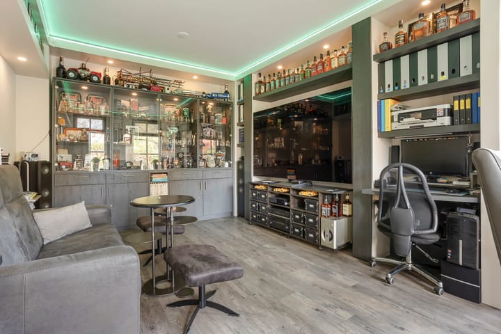 Foto 22 van Julianastraat 86