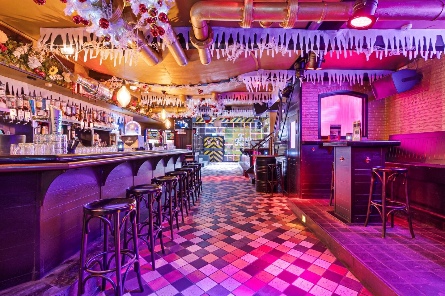 Bekijk foto 2 van Grote Markt 141