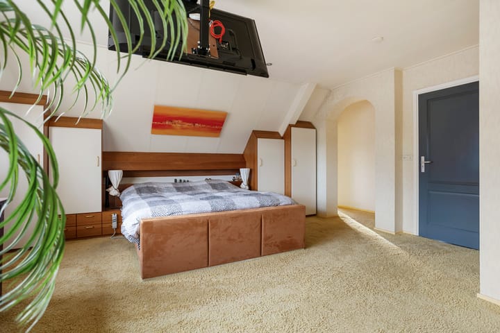 Foto 32 van Julianastraat 86