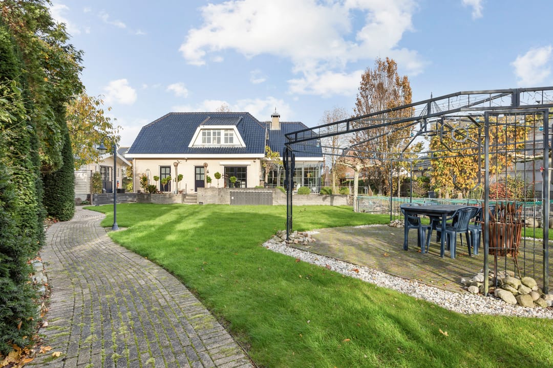 Foto 56 van Julianastraat 86