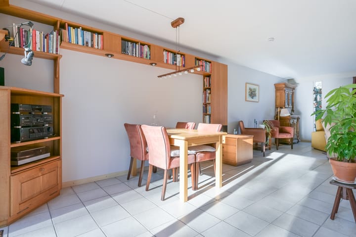 Foto 16 van Molenwiek 98