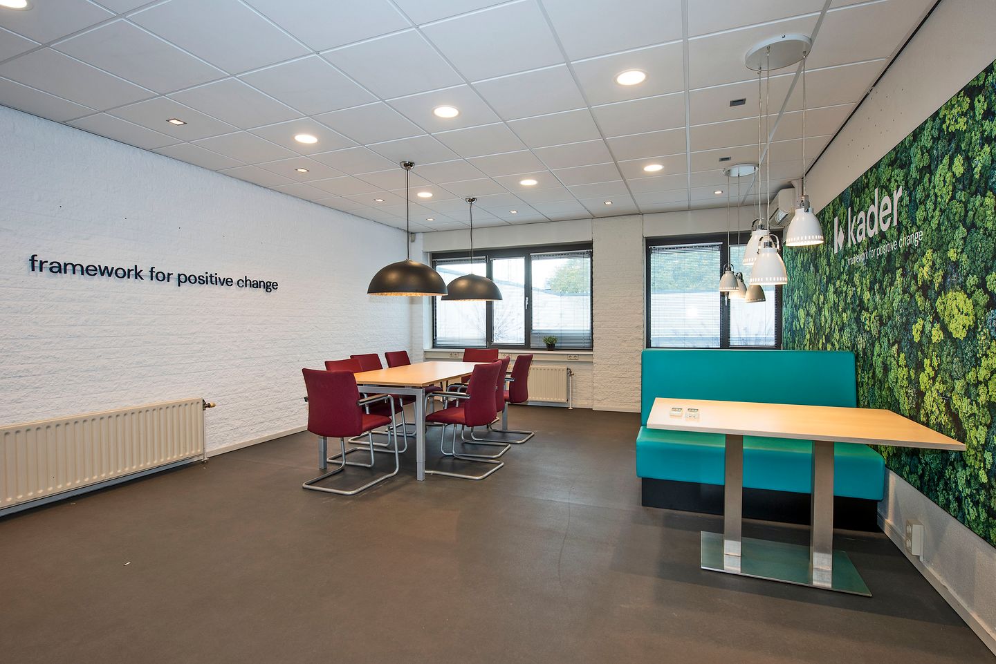 Bekijk foto 4 van Bedrijvenpark Twente 303