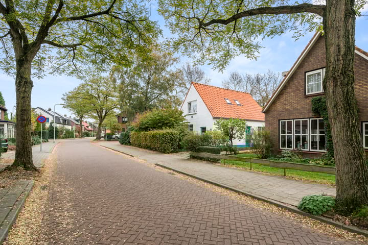 Photo 52 of Acacialaan 32