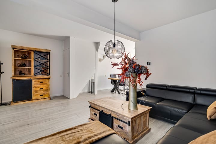 Foto 6 van Heuvel 83