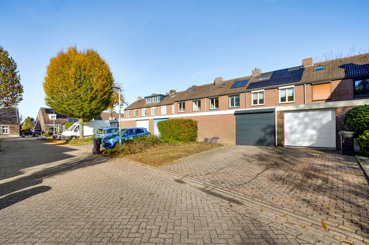 Foto 27 van Heuvel 83