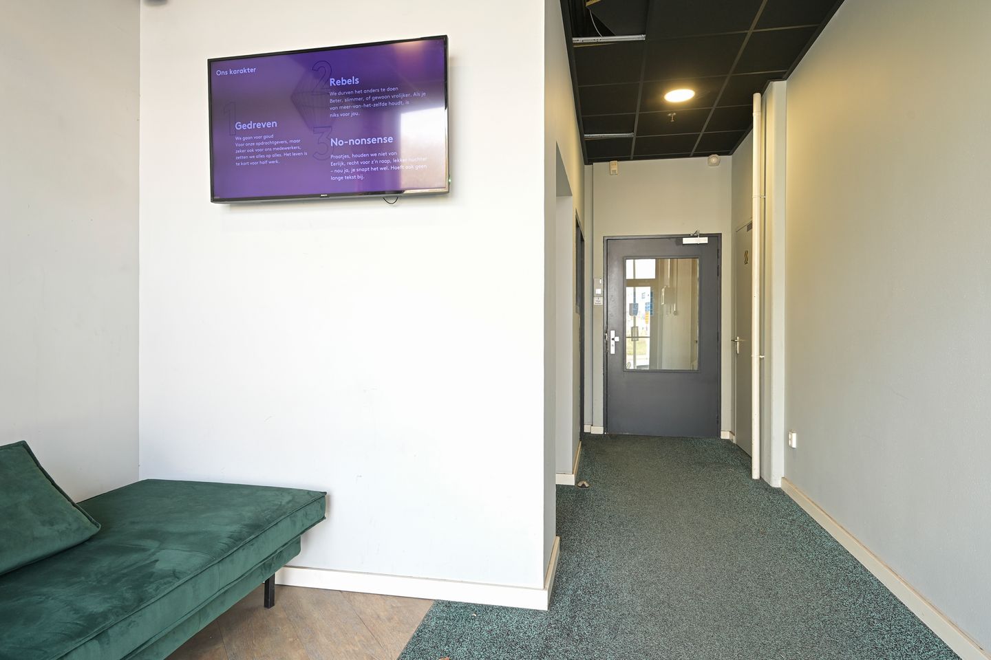 View photo 5 of Zonweg 11