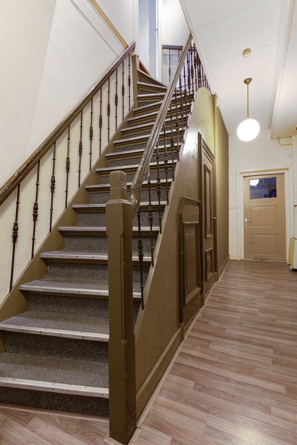 Foto 8 van van Harenstraat 58