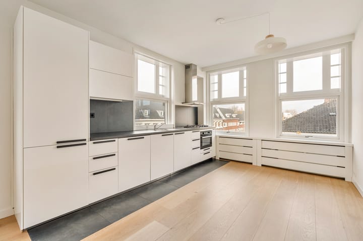 Foto 3 van Minervaplein 13-4