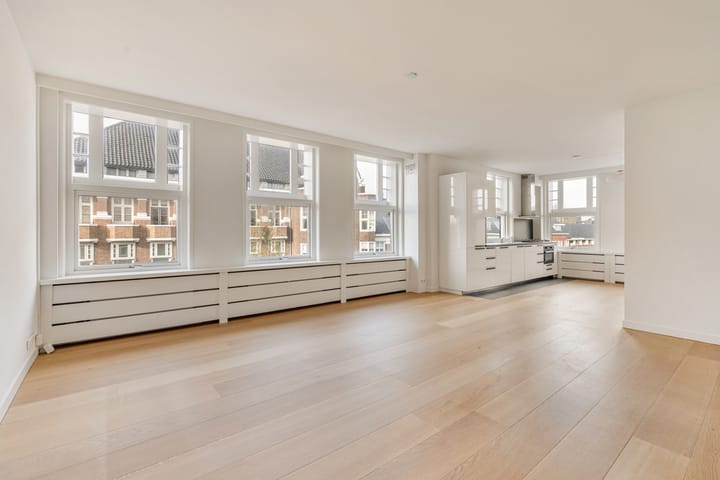 Foto 14 van Minervaplein 13-4