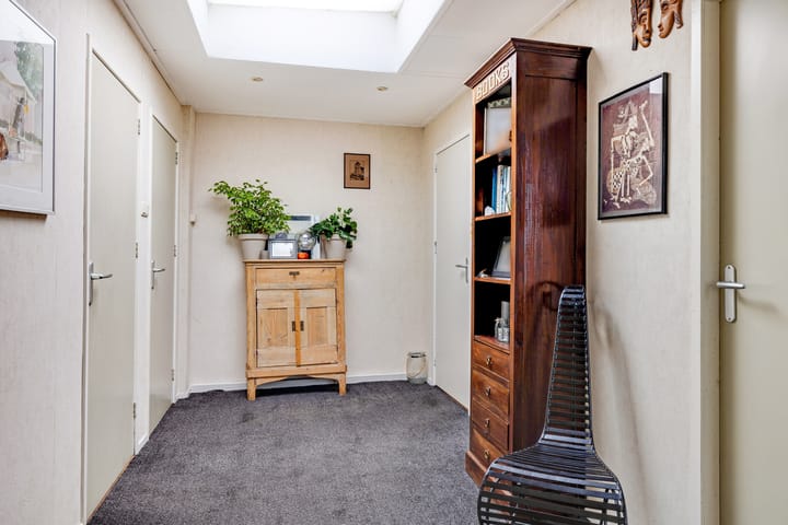 Foto 13 van van Harenstraat 58