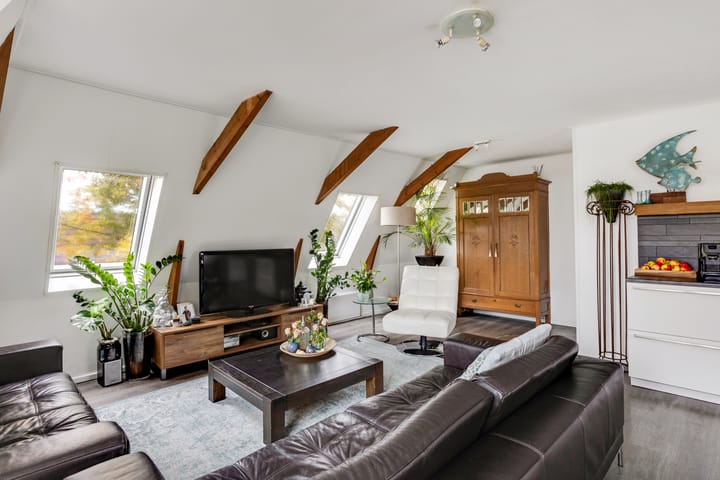 Foto 21 van van Harenstraat 58