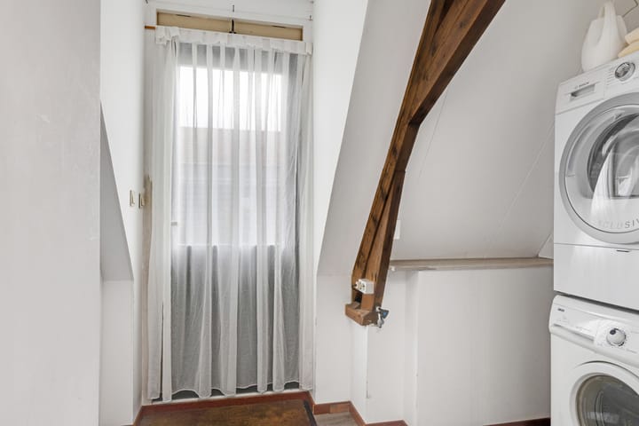 Foto 32 van van Harenstraat 58