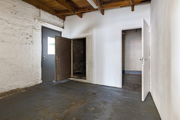 Foto 40 van van Harenstraat 58