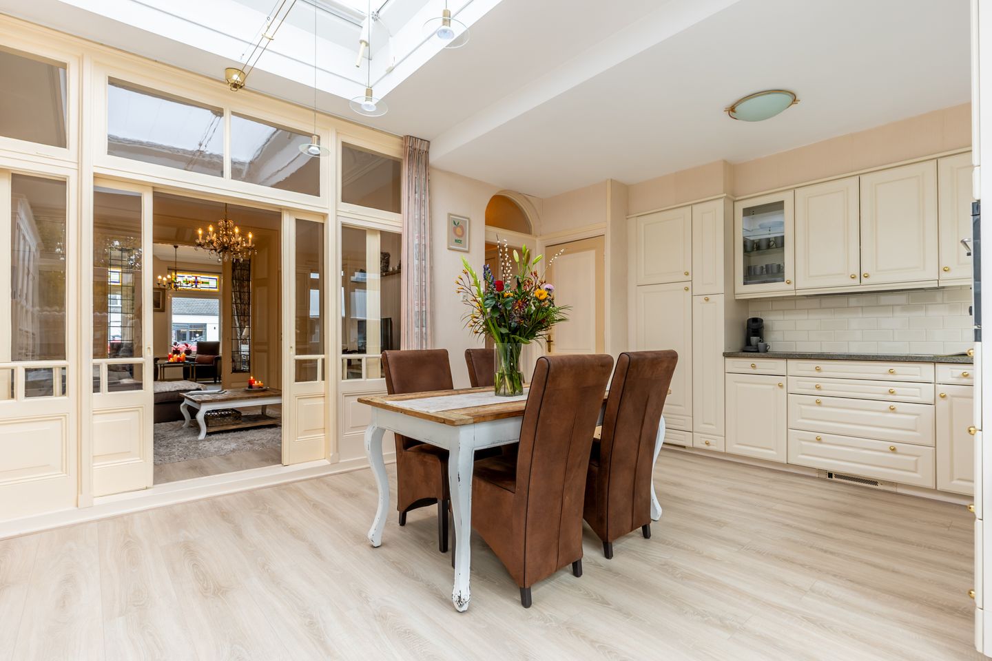 Foto 20 van Rijksstraatweg 100