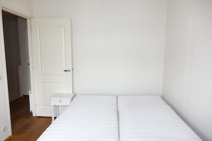 Photo 17 of Gerard Doustraat 1-D2