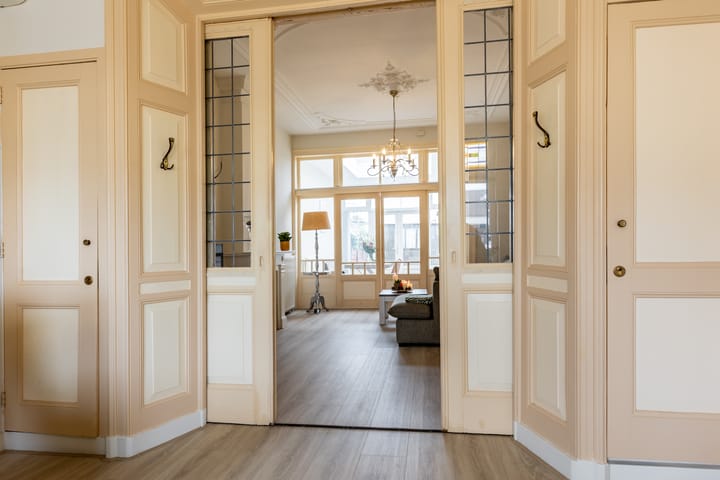 Photo 10 of Rijksstraatweg 100-A