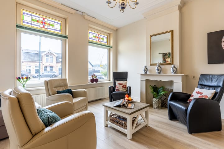 Photo 2 of Rijksstraatweg 100-A