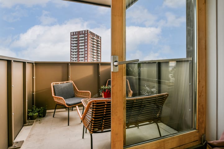 Photo 8 of Carolina MacGillavrylaan 123