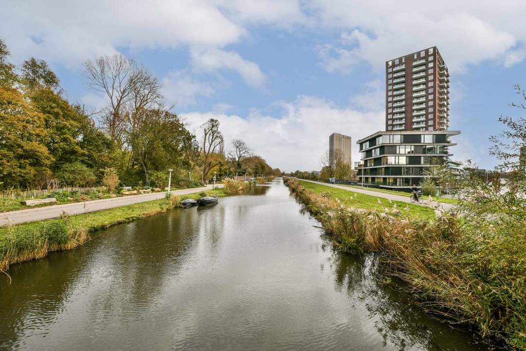 Foto 26 van Carolina MacGillavrylaan 123