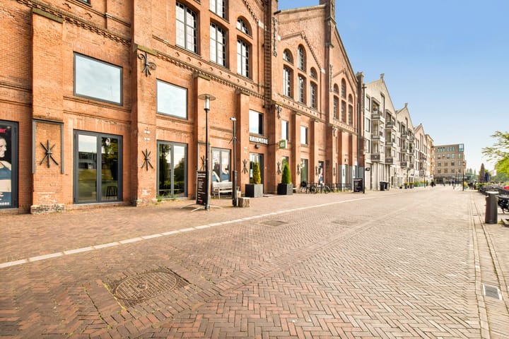 Photo 36 of Carolina MacGillavrylaan 123