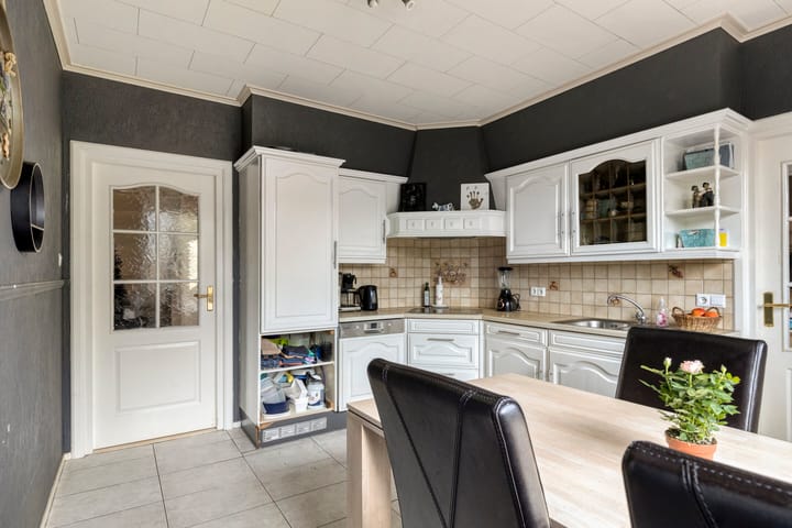 Foto 12 van Irenestraat 36