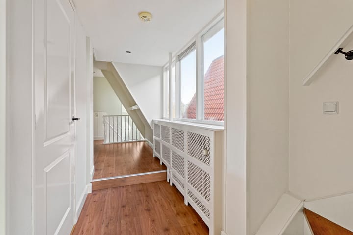 Photo 26 of van Beekstraat 162