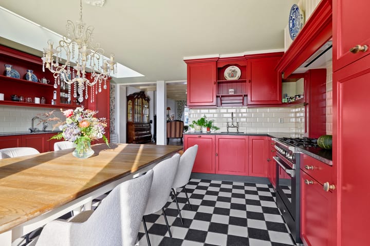 Photo 19 of van Beekstraat 162