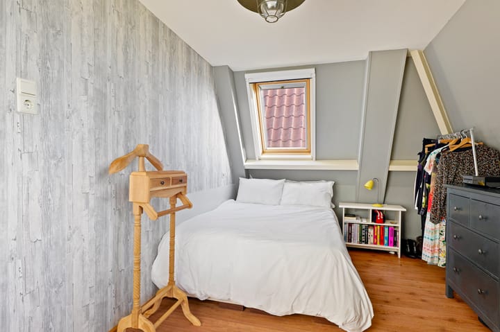 Photo 32 of van Beekstraat 162