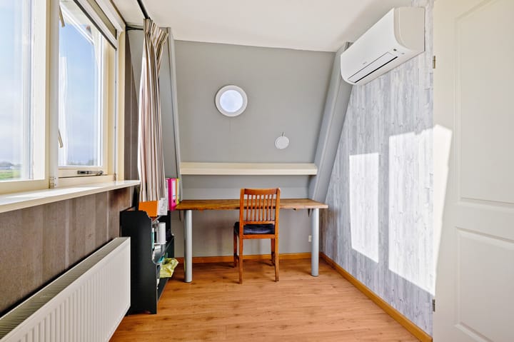 Photo 33 of van Beekstraat 162