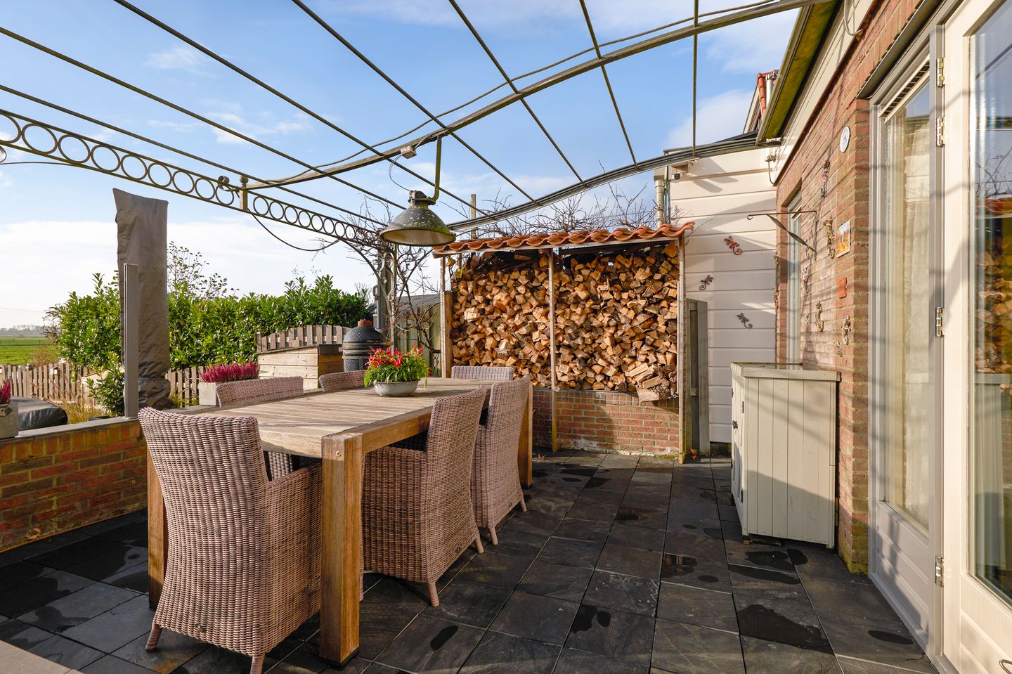 Photo 40 of van Beekstraat 162