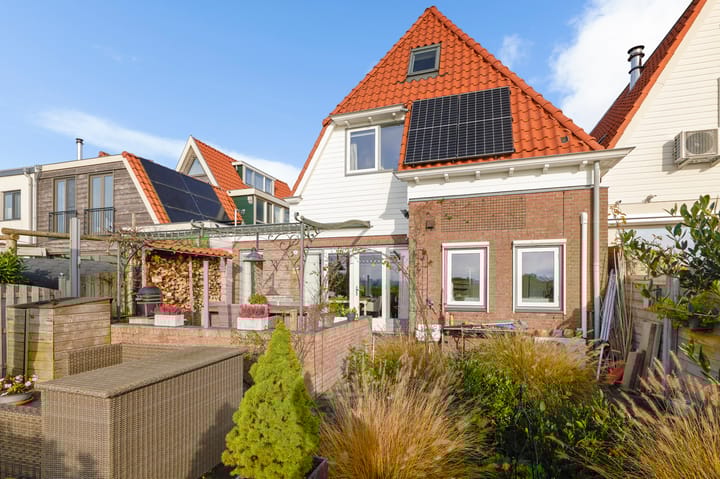 Photo 45 of van Beekstraat 162