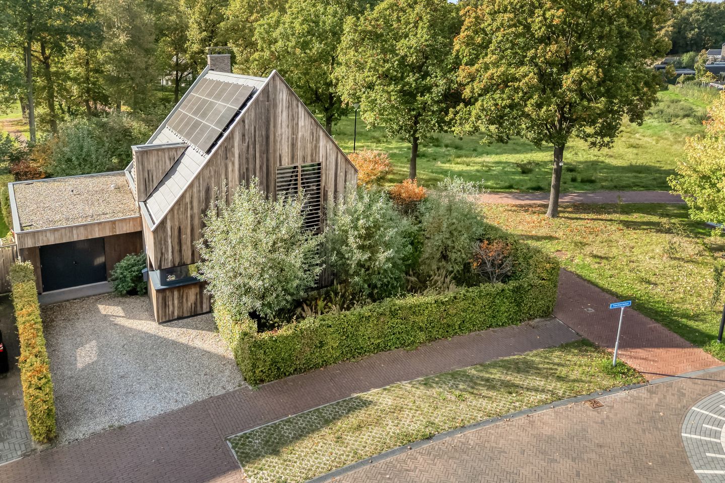 Photo 4 of Trechterbeker 29
