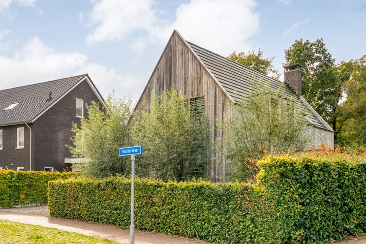 Photo 62 of Trechterbeker 29