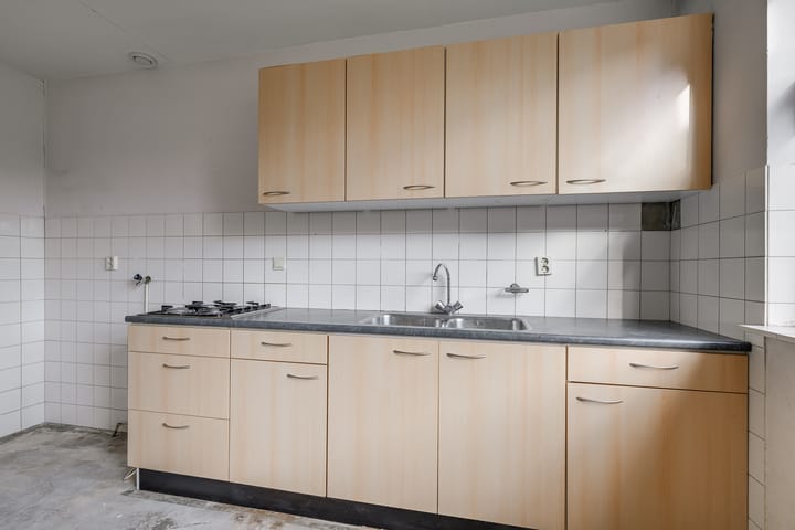 Foto 10 van Ligusterbes 12