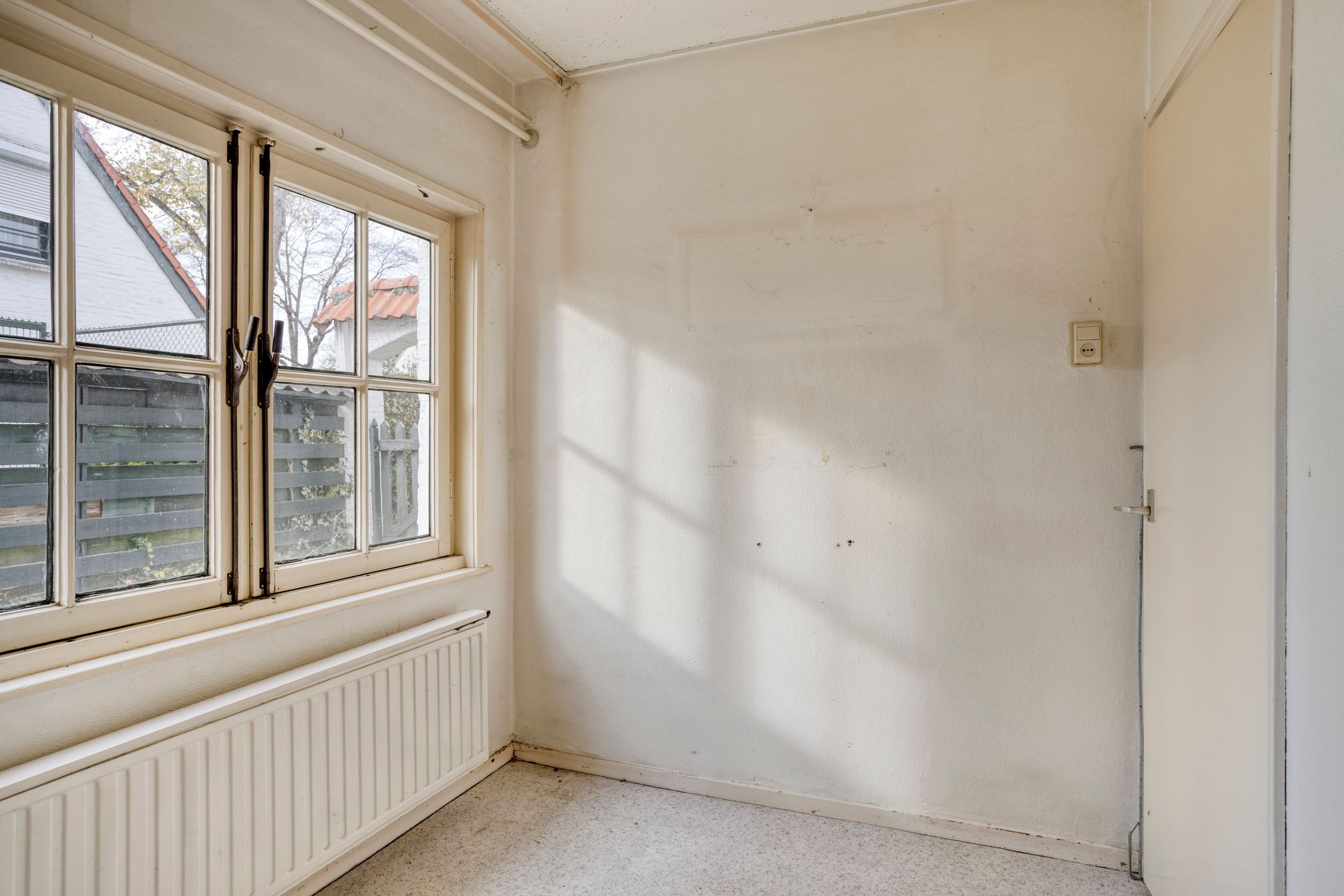 Photo 15 of Madoerastraat 7