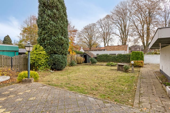 Foto 19 van Madoerastraat 7