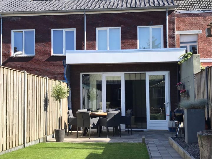 Photo 35 of Grensstraat 29