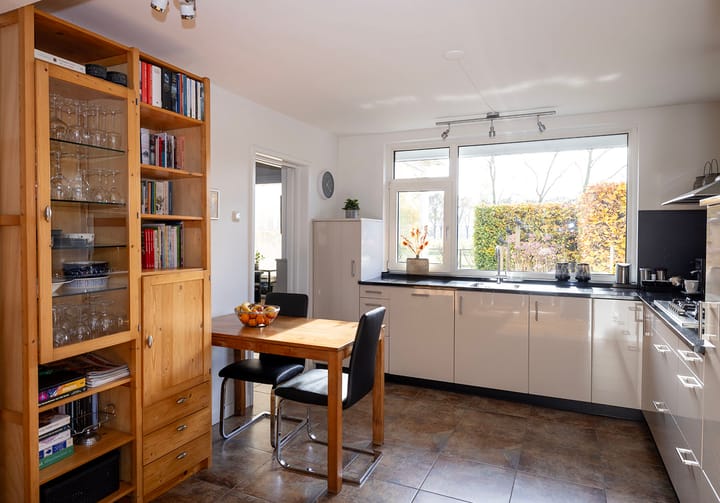 Foto 14 van Leliestraat 9