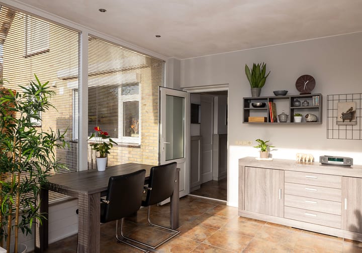 Foto 23 van Leliestraat 9