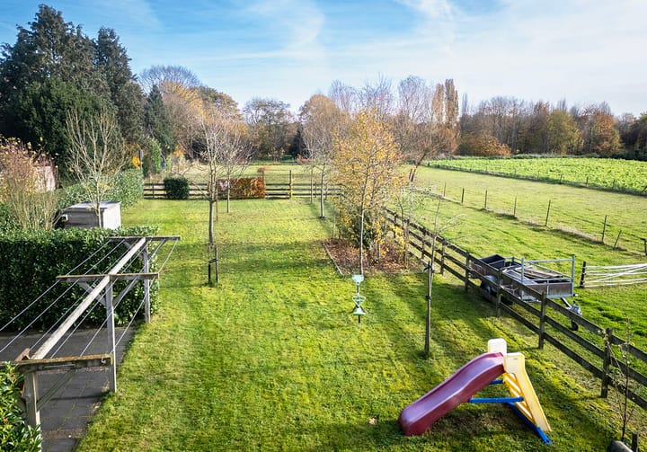 Foto 40 van Leliestraat 9