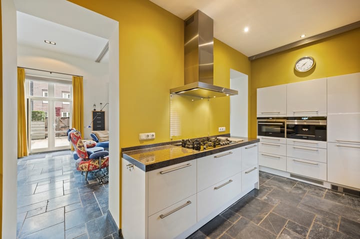 Foto 19 van Carmelitessenstraat 30