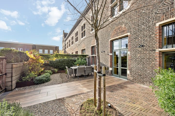 Foto 43 van Carmelitessenstraat 30