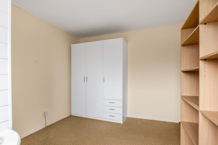 Photo 18 of Leliestraat 25