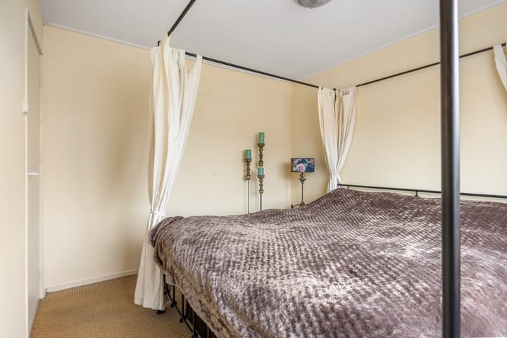 Photo 23 of Leliestraat 25