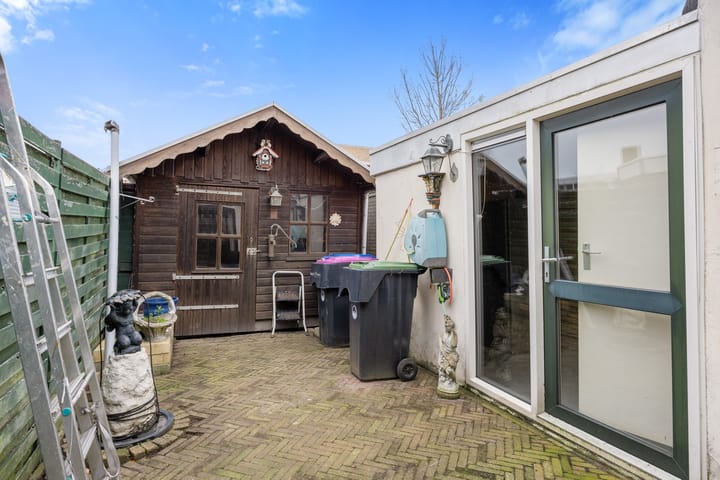 Photo 26 of Leliestraat 25