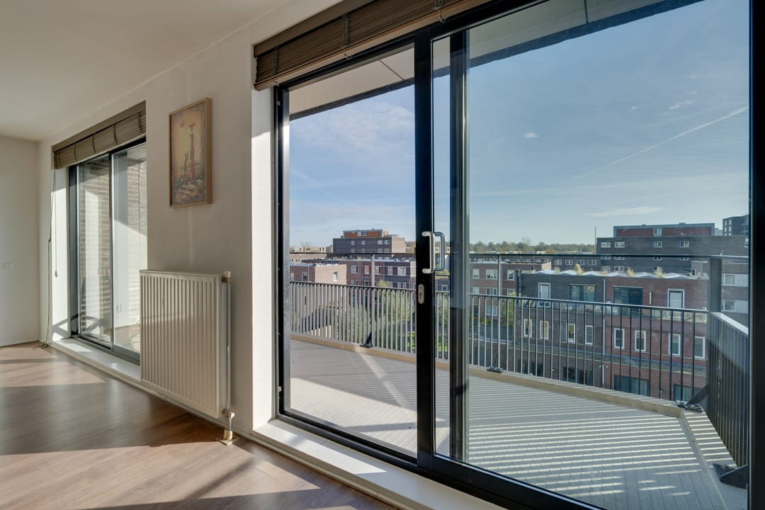 Photo 26 of Emmy Andriessestraat 379